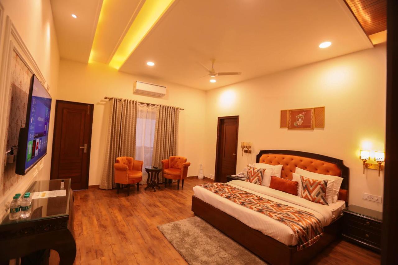 Housewood Villas Amritsar Luaran gambar