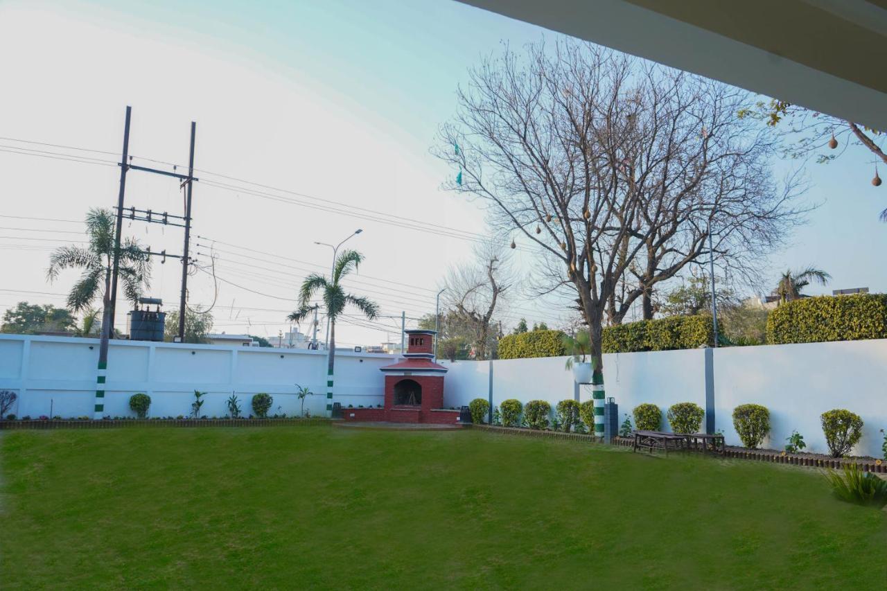 Housewood Villas Amritsar Luaran gambar